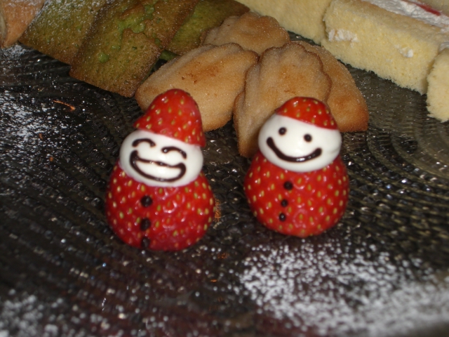 Santa & Mrs. Claus strawberry desserts 